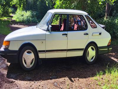 Używane Saab 900 - 17 000 PLN, 260 000 km, 1990