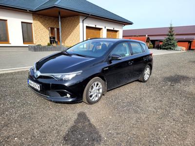 Używane Toyota Auris - 78 000 PLN, 50 000 km, 2017