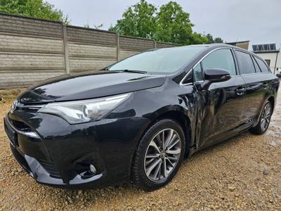 Używane Toyota Avensis - 43 900 PLN, 103 030 km, 2016