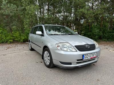 Używane Toyota Corolla - 8 000 PLN, 271 500 km, 2004