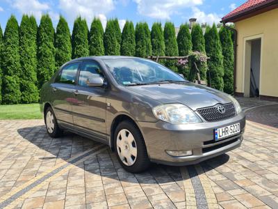 Używane Toyota Corolla - 8 700 PLN, 252 322 km, 2004