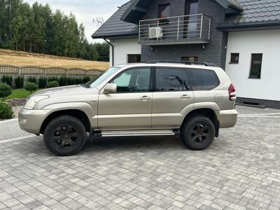 Używane Toyota Land Cruiser - 32 500 PLN, 442 000 km, 2004