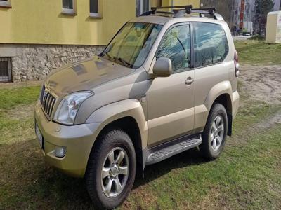 Używane Toyota Land Cruiser - 57 000 PLN, 280 000 km, 2003