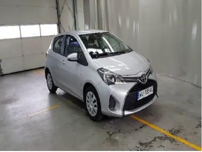 Używane Toyota Yaris - 39 913 PLN, 95 000 km, 2015