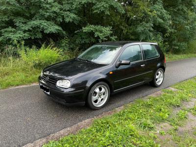 Używane Volkswagen Golf - 4 300 PLN, 260 000 km, 1998