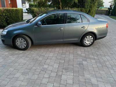 Używane Volkswagen Jetta - 13 500 PLN, 330 000 km, 2006