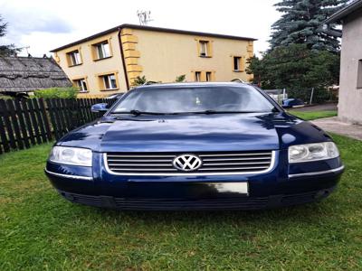 Używane Volkswagen Passat - 11 500 PLN, 265 000 km, 2004