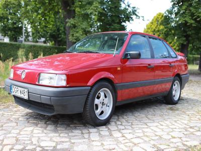 Używane Volkswagen Passat - 9 900 PLN, 128 609 km, 1991