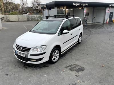 Używane Volkswagen Touran - 24 500 PLN, 284 000 km, 2010