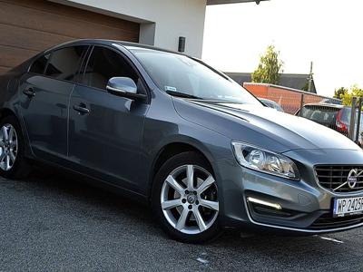 Używane Volvo S60 - 52 800 PLN, 200 000 km, 2016