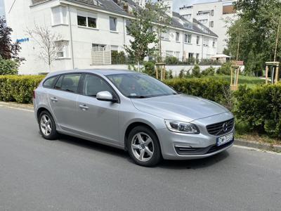 Używane Volvo V60 - 47 500 PLN, 222 320 km, 2016