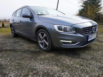 Używane Volvo V60 - 52 800 PLN, 106 000 km, 2016