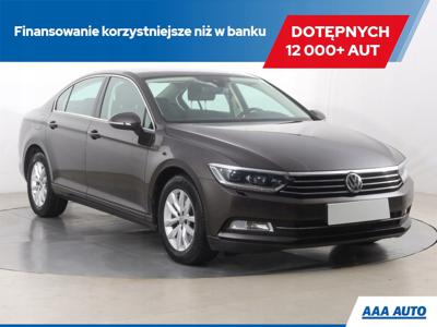 Volkswagen Passat B8 Limousine 2.0 TDI BlueMotion Technology 150KM 2016