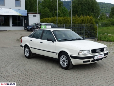 Audi 80 2.0 benzyna 116 KM 1992r. (Buczkowice)