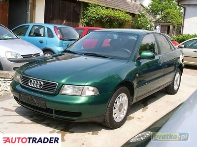 Audi A4 1.6 benzyna 102 KM 1999r. (Skawina)