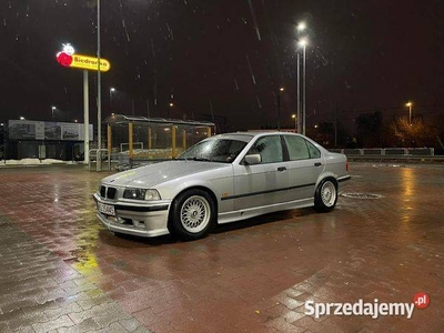 BMW E36 1.8