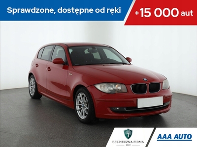 BMW Seria 1 E81/E87 Hatchback 5d E87 1.6 116i 122KM 2007