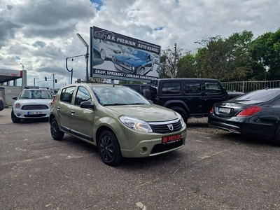 Dacia Sandero I Hatchback 5d 1.4 MPI 75KM 2008