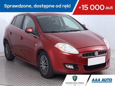 Fiat Bravo II Hatchback 5d 1.4 i 16V MPI 90KM 2009