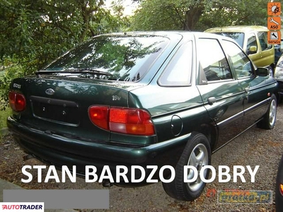 Ford Escort 1.6 benzyna 90 KM 2001r. (Skawina)