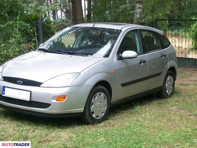 Ford Focus 1.4 benzyna 16 KM 1999r. (Łódź)