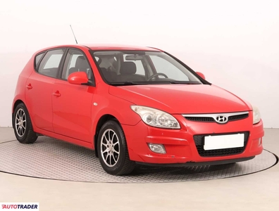 Hyundai i30 1.4 107 KM 2007r. (Piaseczno)