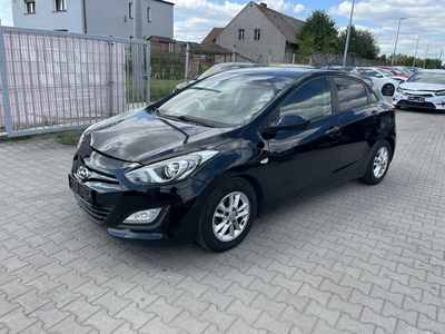 Hyundai i30 II Hatchback 5d 1.4 MPI 100KM 2015