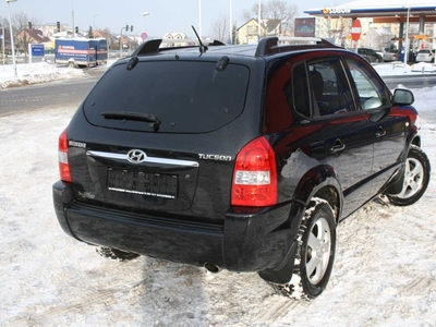 Hyundai Tucson 2.0 benzyna 141 KM 2006r. (Kielce)