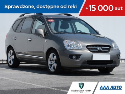 Kia Carens III 2.0 i 16V 144KM 2009