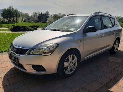 Kia Ceed I SW Facelifting 1.6 CRDi WGT 90KM 2010