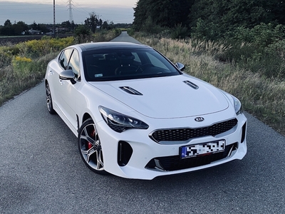 Kia Stinger GT 3,3 V6, 1 właściciel, salon Polska, niski przebieg