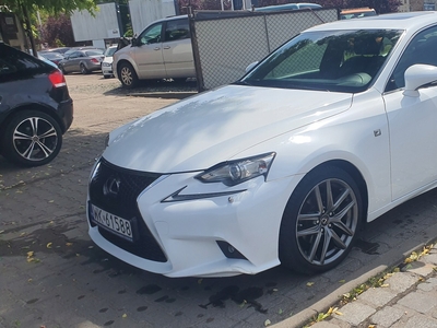 Lexus IS III 2015