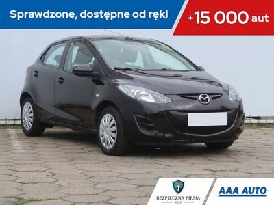 Mazda 2 II Hatchback 5d Facelifting 1.3 MZR 84KM 2013