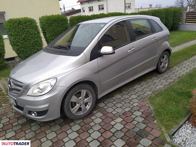 Mercedes B-klasa 1.7 benzyna + LPG 116 KM 2008r.