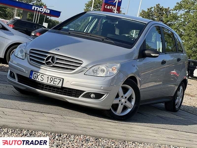 Mercedes B-klasa 2.0 diesel 109 KM 2005r. (Kościerzyna)