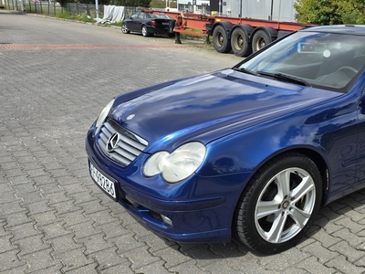 Mercedes-Benz Klasa C W203 1.8i KOMPRESSOR* 2xKLIMA* PANORAMA DACH* AUTOMAT* USB*