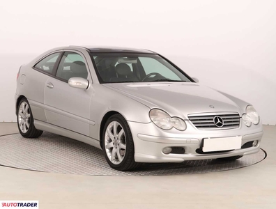 Mercedes C-klasa 2.0 160 KM 2001r. (Piaseczno)