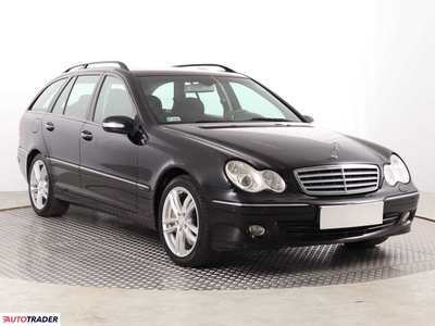 Mercedes C-klasa 3.0 221 KM 2006r. (Piaseczno)