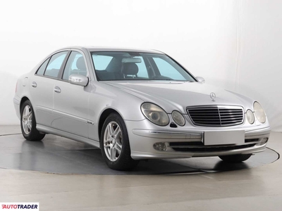 Mercedes E-klasa 2.1 140 KM 2002r. (Piaseczno)