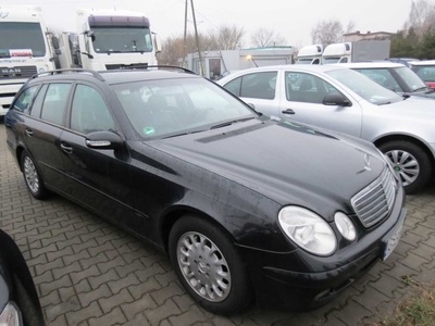 Mercedes E-klasa 2.2 diesel 150 KM 2005r. (WARSZAWA)