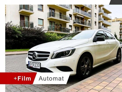 Mercedes Klasa A W176 Hatchback 5d Facelifting 180 122KM 2015