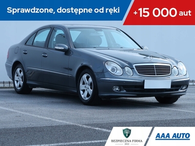 Mercedes Klasa E W211 Sedan W211 3.0 V6 (280) 231KM 2006