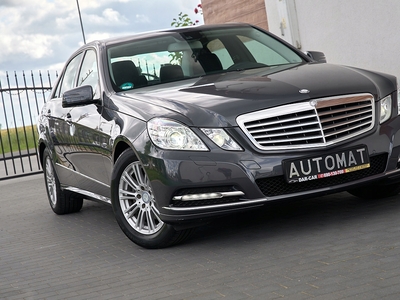 Mercedes Klasa E W212 Limuzyna 200 CGI BlueEFFICIENCY 184KM 2011