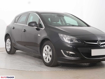 Opel Astra 1.4 138 KM 2014r. (Piaseczno)