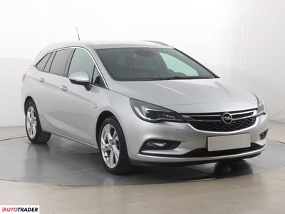 Opel Astra 1.4 147 KM 2018r. (Piaseczno)