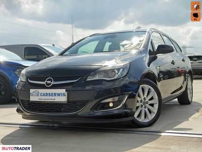 Opel Astra 1.4 benzyna 140 KM 2014r. (Warszawa)