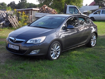 Opel Astra J 1.7 CDTI 110 koni, ZADBANA, SERWISOWANA, FAKTURA VAT