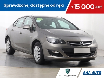 Opel Astra J Sedan 1.4 Turbo ECOTEC 140KM 2016