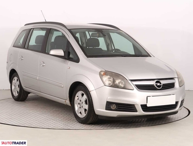 Opel Zafira 1.8 138 KM 2005r. (Piaseczno)