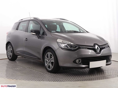 Renault Clio 0.9 88 KM 2015r. (Piaseczno)